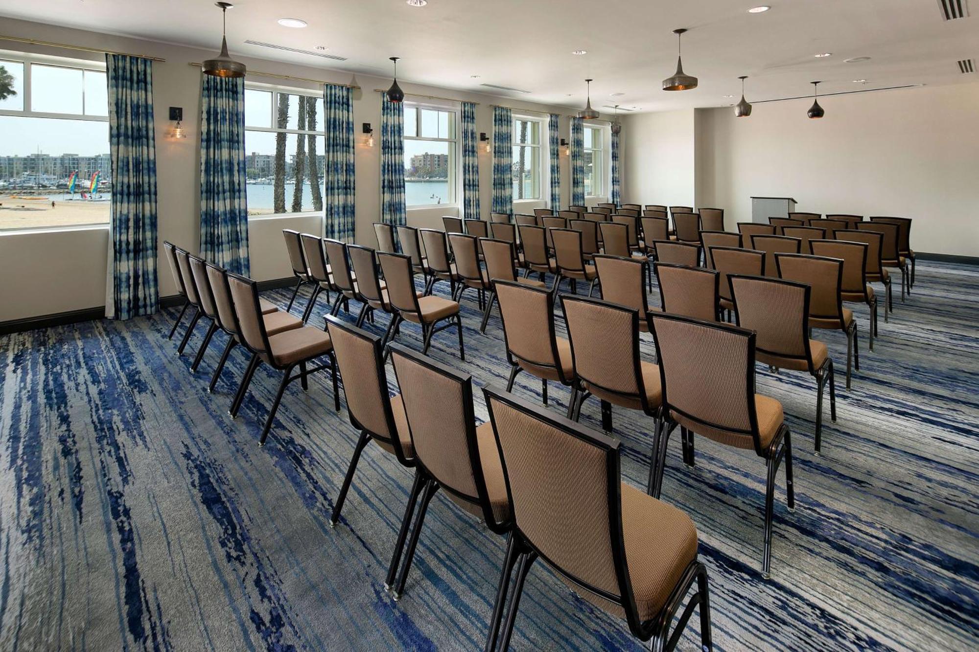Jamaica Bay Inn Marina Del Rey Tapestry Collection By Hilton Лос-Анджелес Экстерьер фото