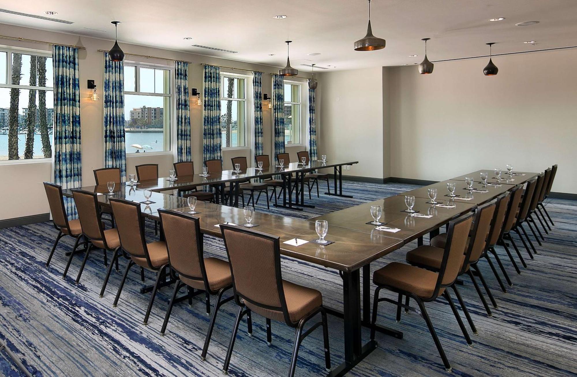 Jamaica Bay Inn Marina Del Rey Tapestry Collection By Hilton Лос-Анджелес Экстерьер фото