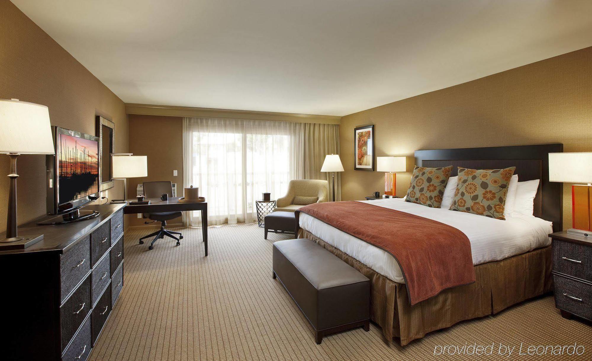 Jamaica Bay Inn Marina Del Rey Tapestry Collection By Hilton Лос-Анджелес Номер фото